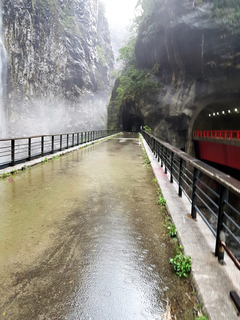 Swallow Grotto Taroko Gorge