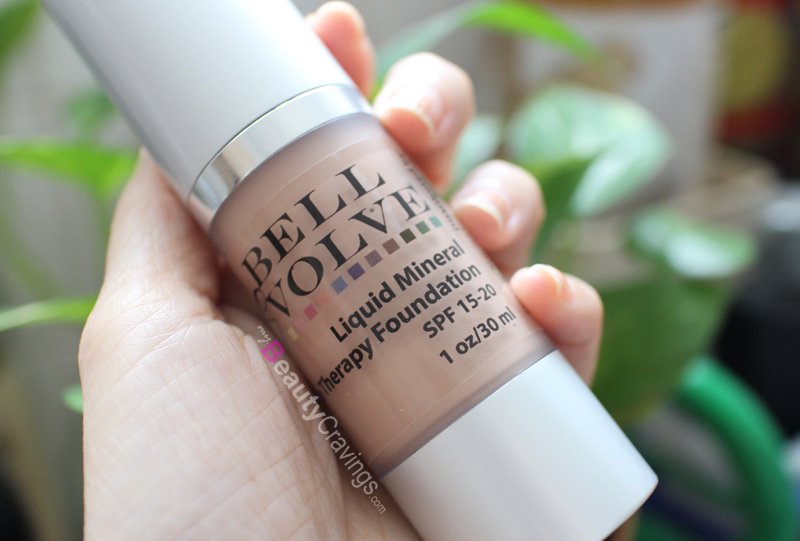 MUAC BellEvolve Liquid Mineral Skin Therapy Foundation