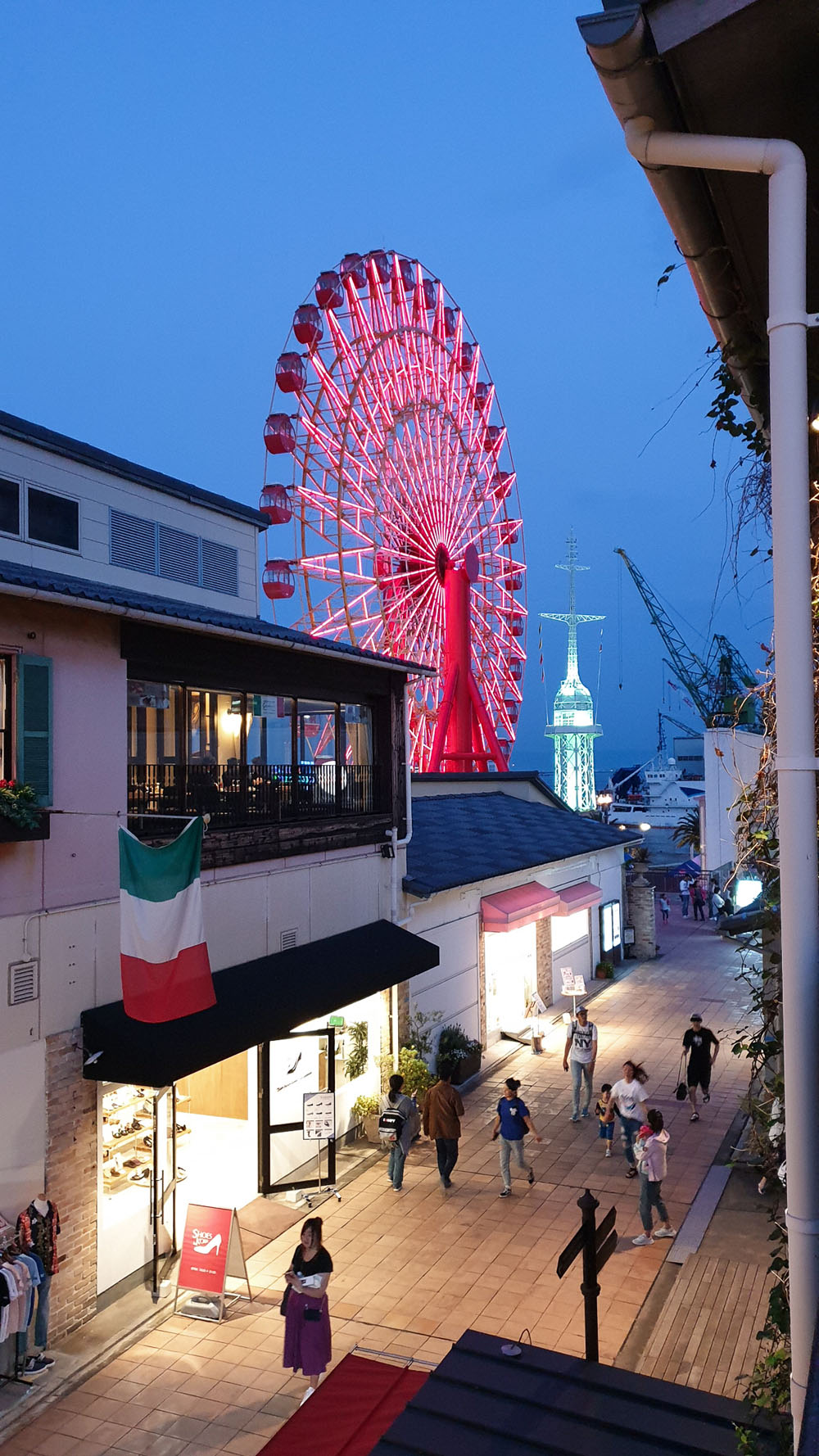 Kobe Mosaic Ferris Wheel