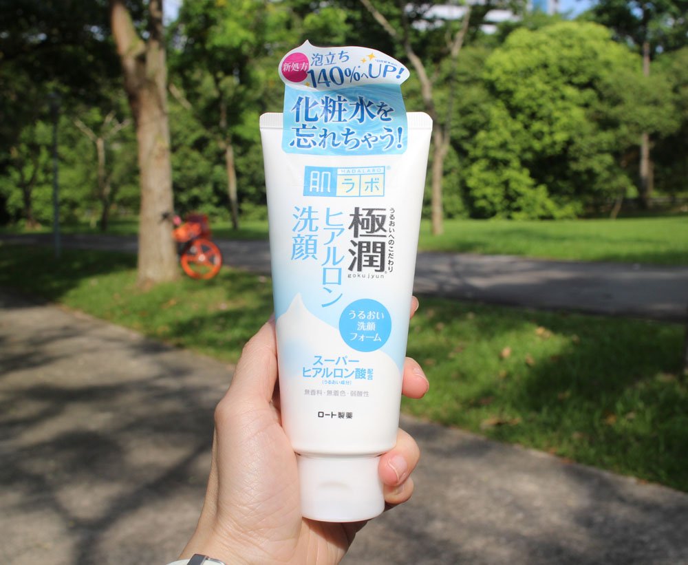 Hada Labo Cleansing Foam