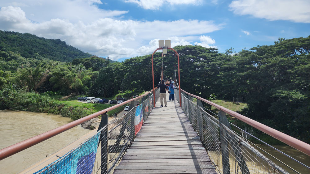 Tamparuli Suspension Bridge