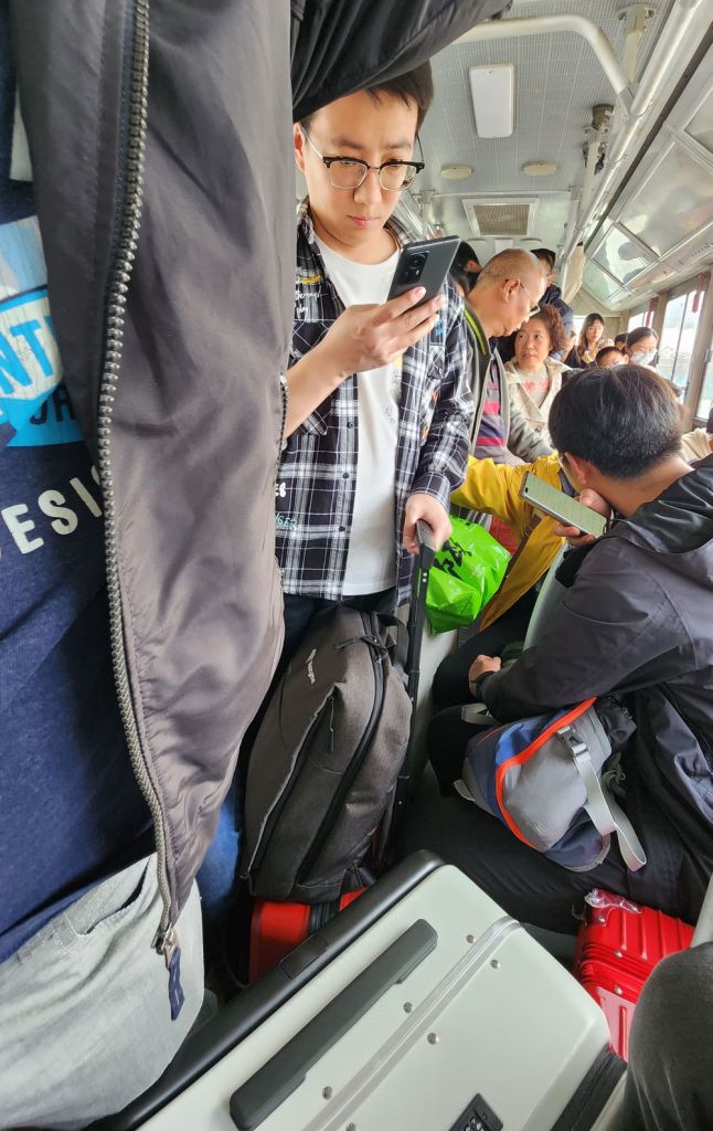 On a bus to Chaozhou (Teochew) City