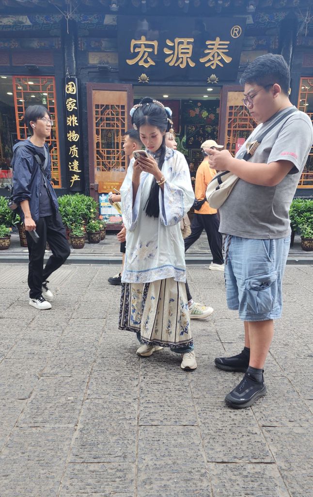 Hanfu in China Pingyao