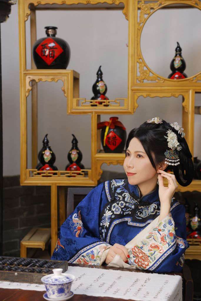 Pingyao Ancient City Hanfu Experience