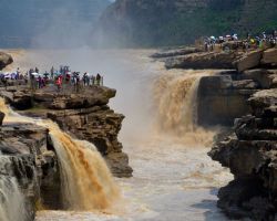 Hukou-Waterfall