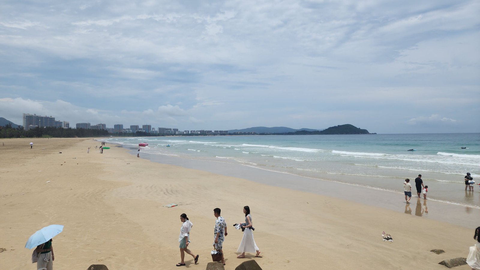 Letao Bay, Shenzhou Peninsula (Hainan)