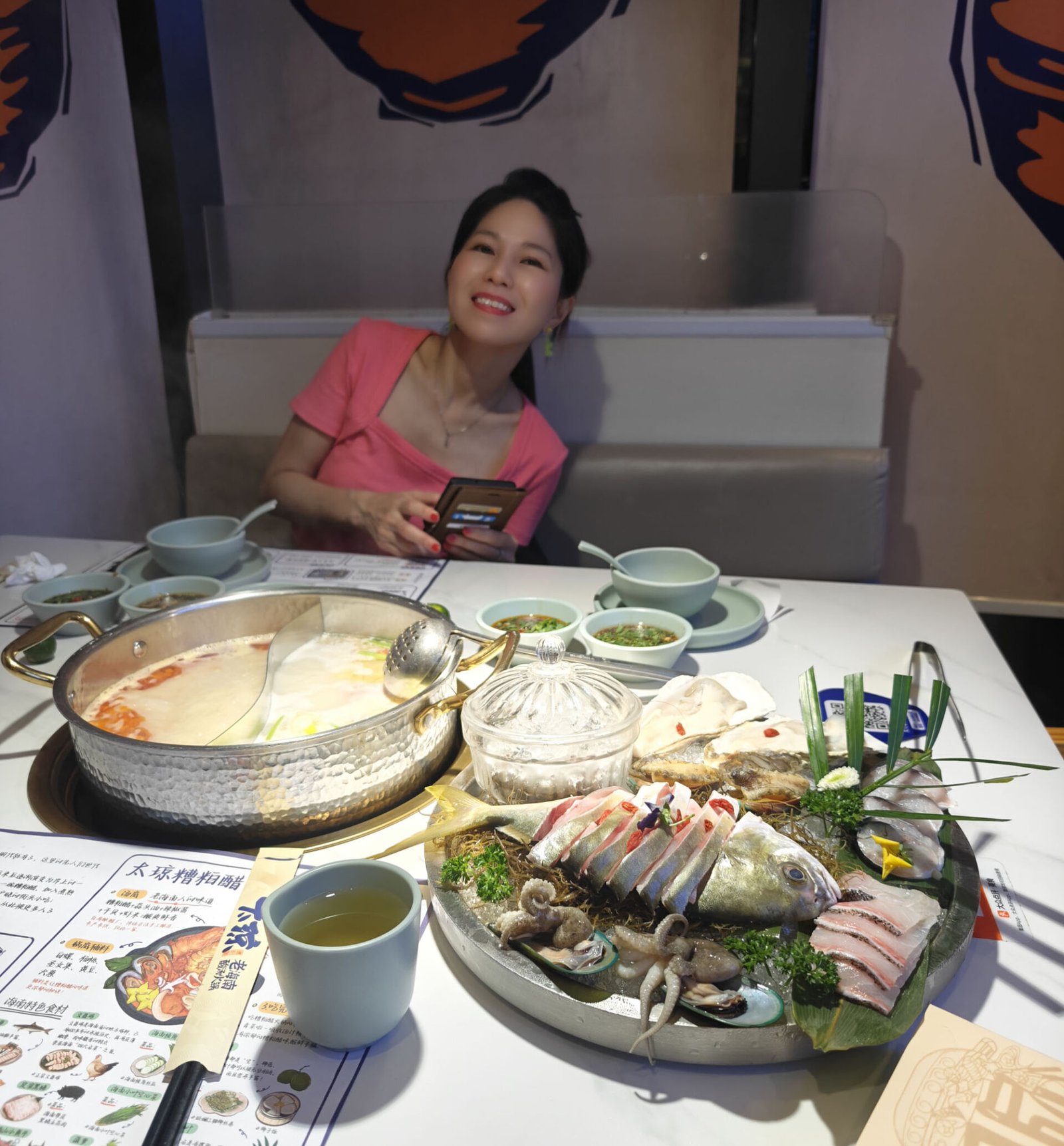 Hainan Zaopoi vinegar hot pot