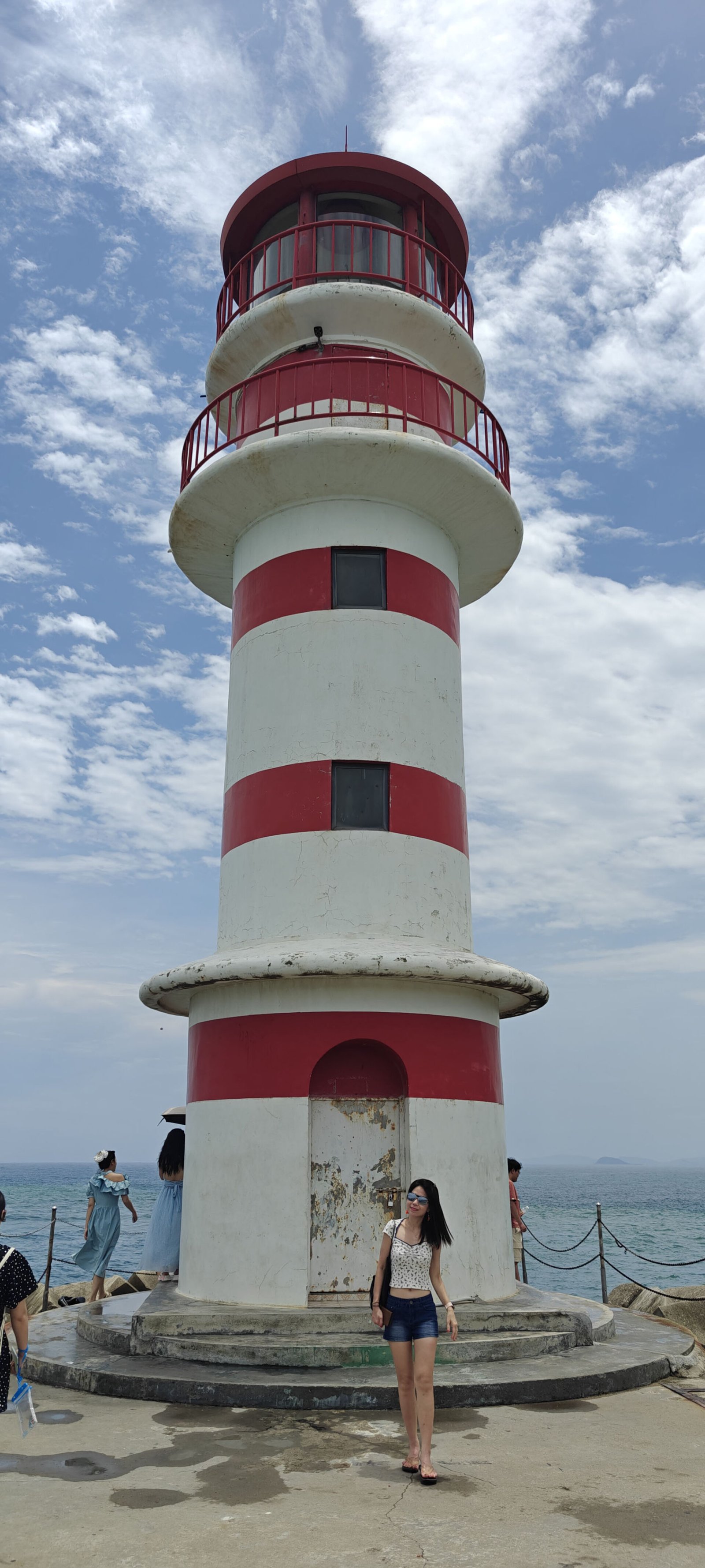 Shenzhou Peninsula Lighthouse in Hainan