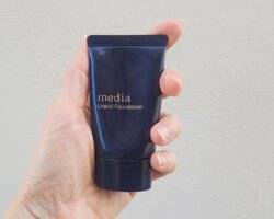Media Liquid Foundation Review