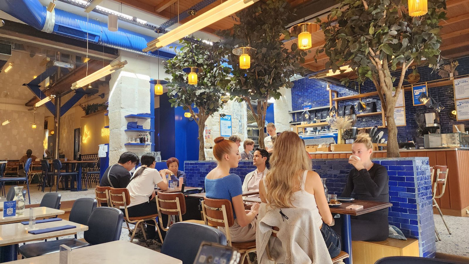 Kozy Cafe, Montmartre